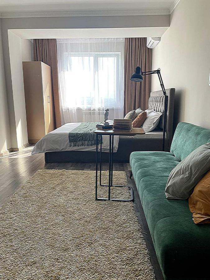 Студия Тайный Сад С Шикарным Видом На Горы Almaty Bagian luar foto